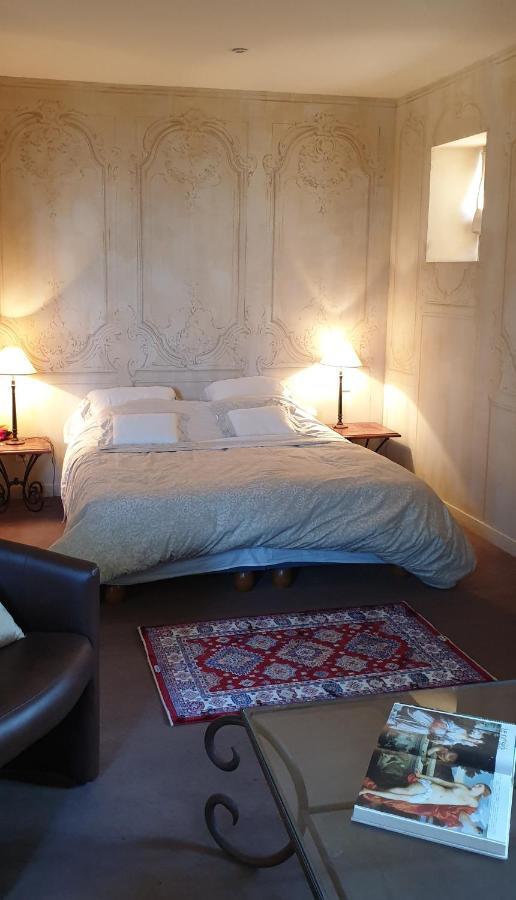 La Villa Des Arts Savigne-l'Eveque Bagian luar foto